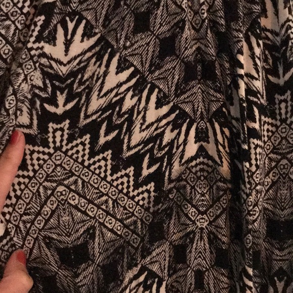 Patterned Pants - Picture 2 of 3